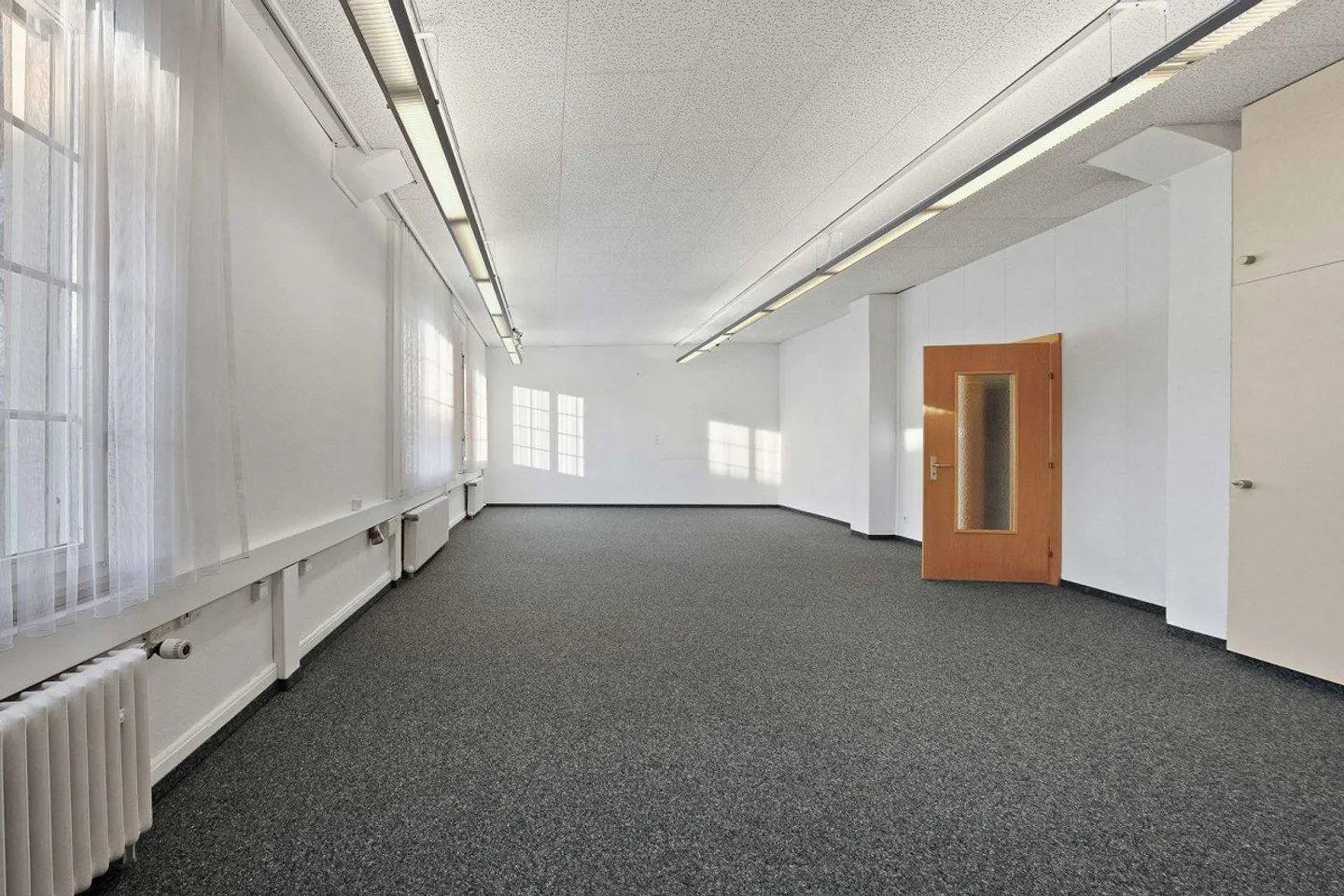 Versatile Commercial Space - Photo 3 of 12