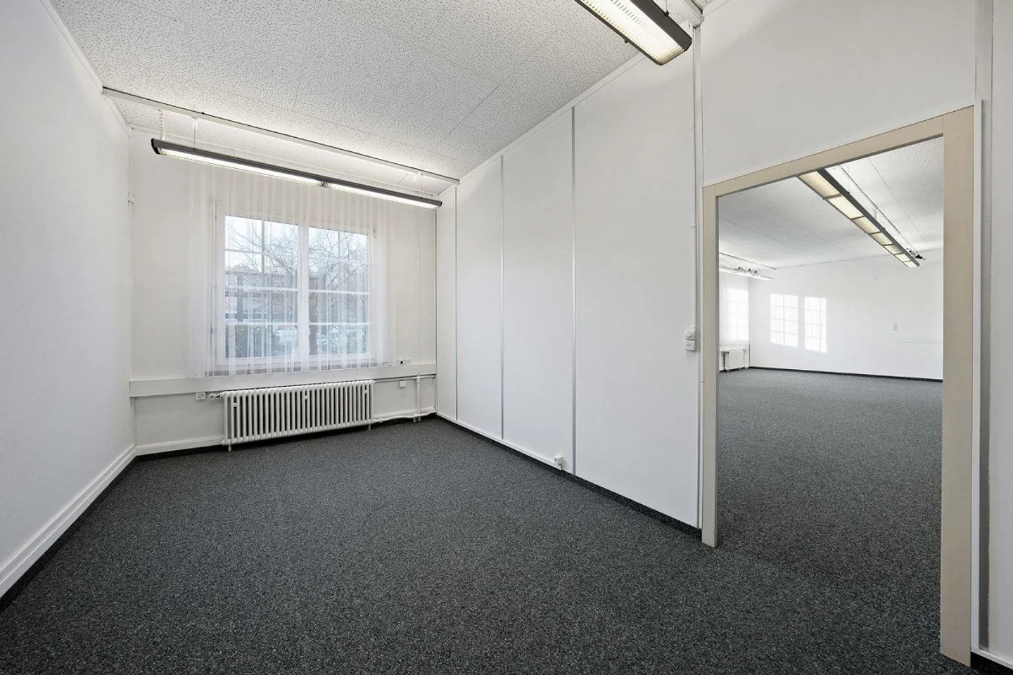 Versatile Commercial Space - Photo 4 of 12