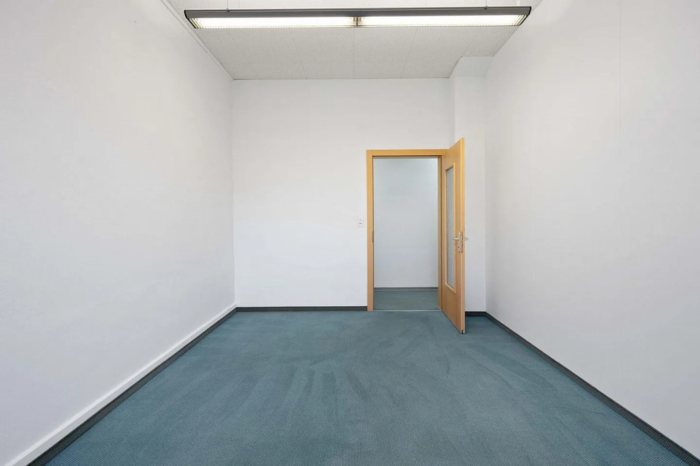 Versatile Commercial Space - Photo 8 of 12