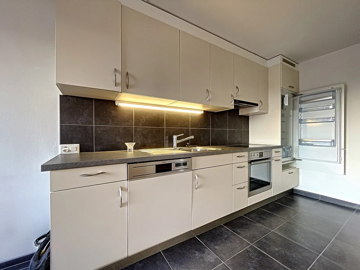 Appartement 3 pièces - Photo 4 sur 12