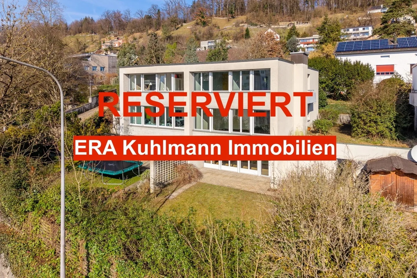 Charmante maison mitoyenne de 5,5 pièces avec une excellente répartition des espaces - Photo 1 sur 1