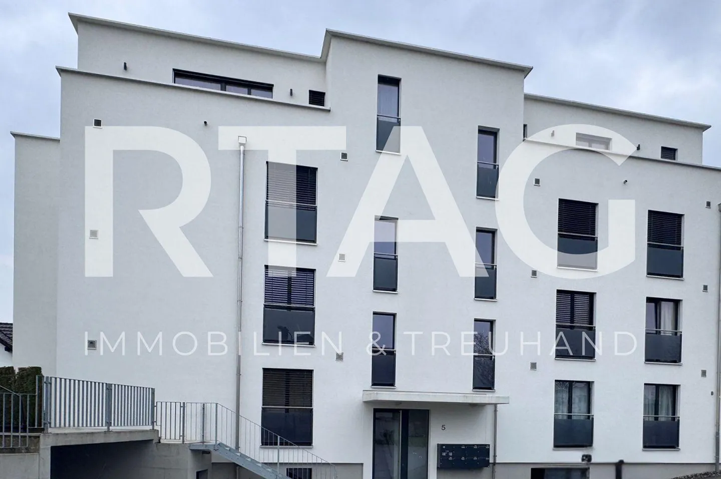 Versatile Hobby and Storage Space - Photo 1 of 4