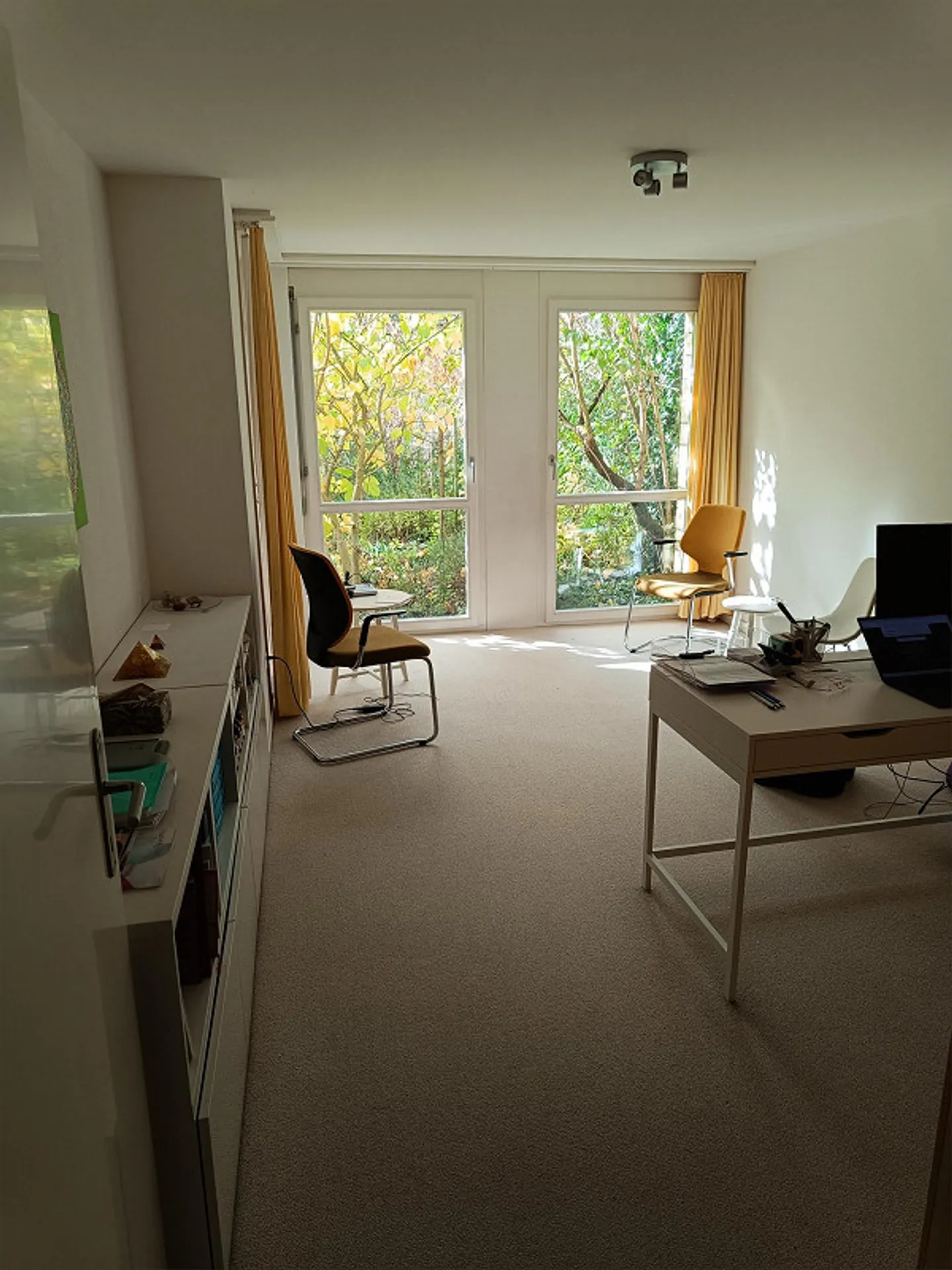 Charmantes 5.5-Zimmer-DEFH in ruhiger Lage von Arlesheim - Foto 4 von 7