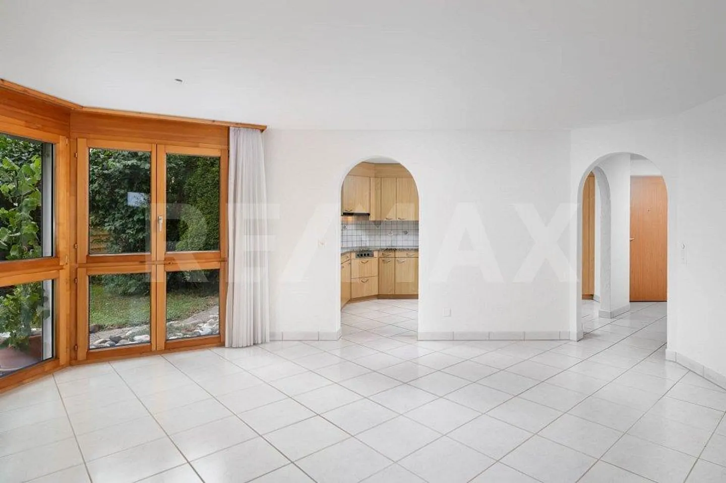 Grosszügige 4.5-Zimmer Gartenwohnung an ruhiger Lage in Einsiedeln ... - Photo 6 sur 13