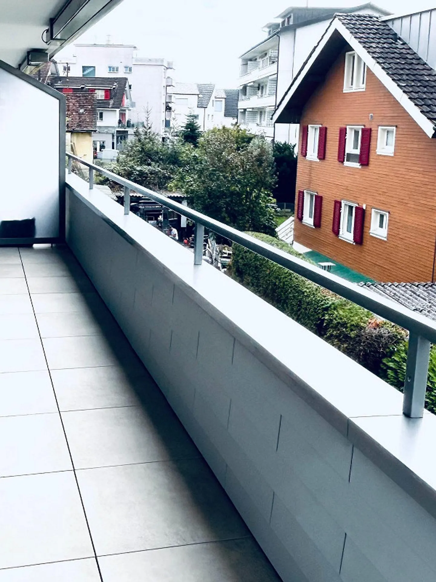 Appartement 3½ pièces comme neuf avec standard de copropriété - Photo 8 sur 9