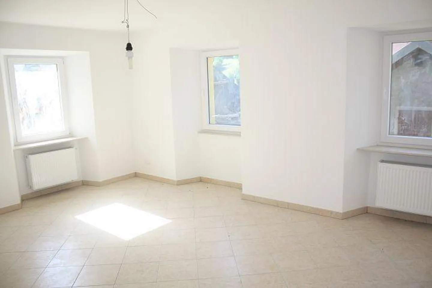 Charmantes Doppelhaus in Airolo - Foto 5 von 20