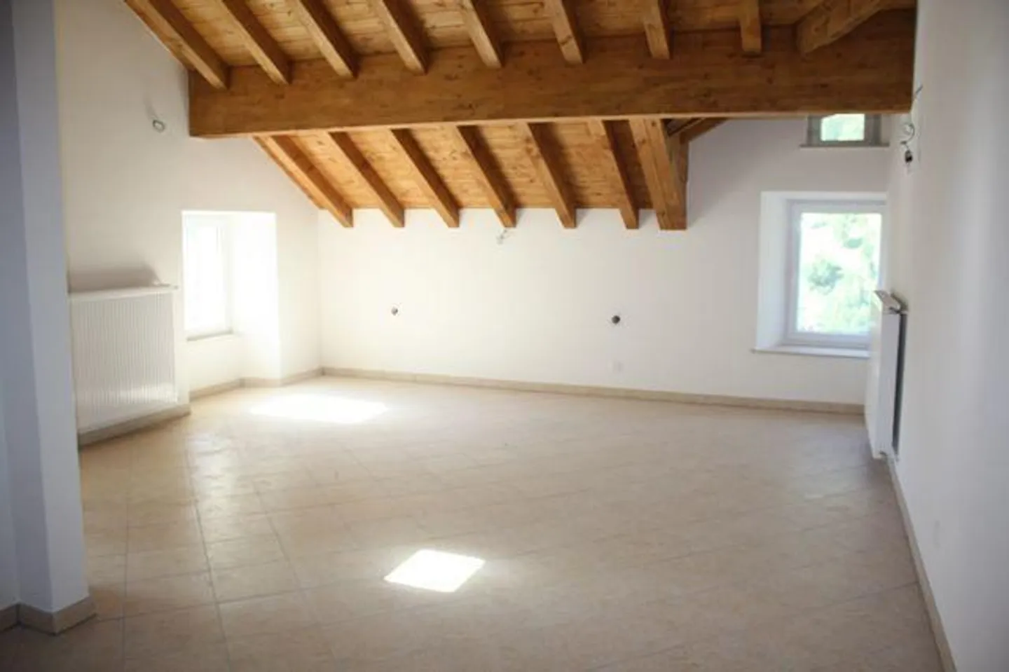 Charmantes Doppelhaus in Airolo - Foto 7 von 20