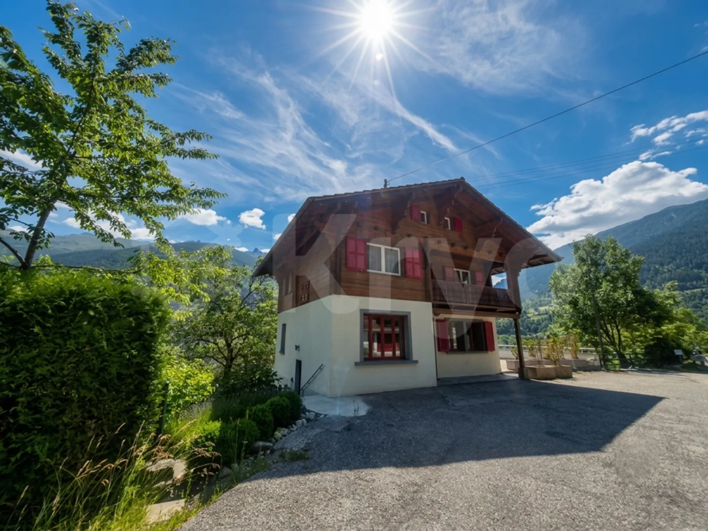 EUSEIGNE - DUPLEX DI 4.5 LOCALI, TERRAZZA E VISTA MAGNIFICA - Foto 1 di 10