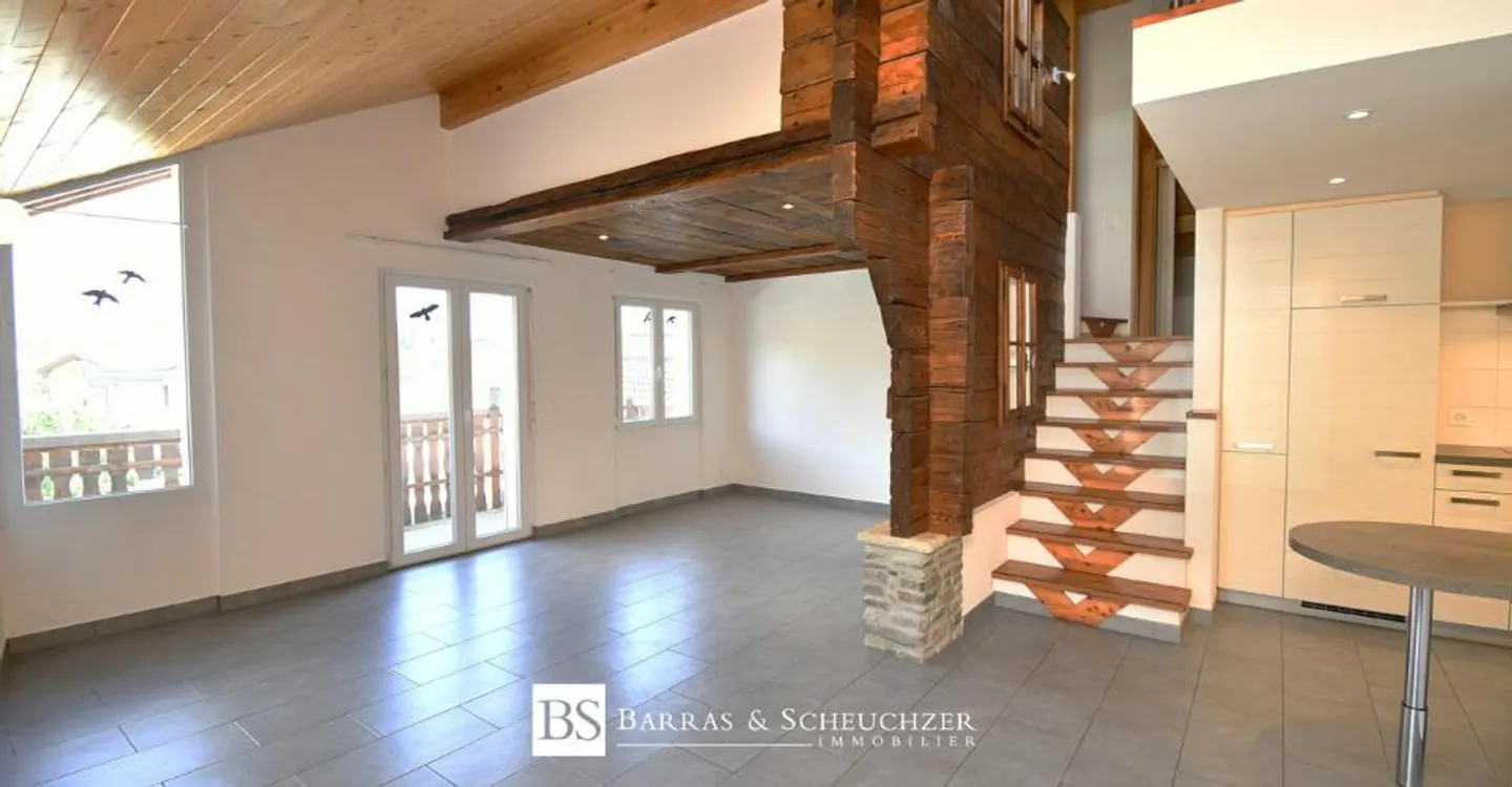Charming 4.5-Room Apartment - Photo 1 of 12