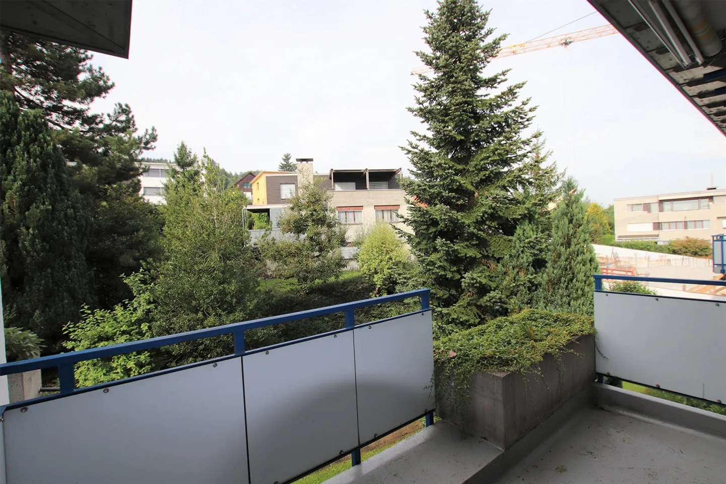 Appartamento 3½ locali in una posizione tranquilla con vista fantastica - Foto 7 di 8