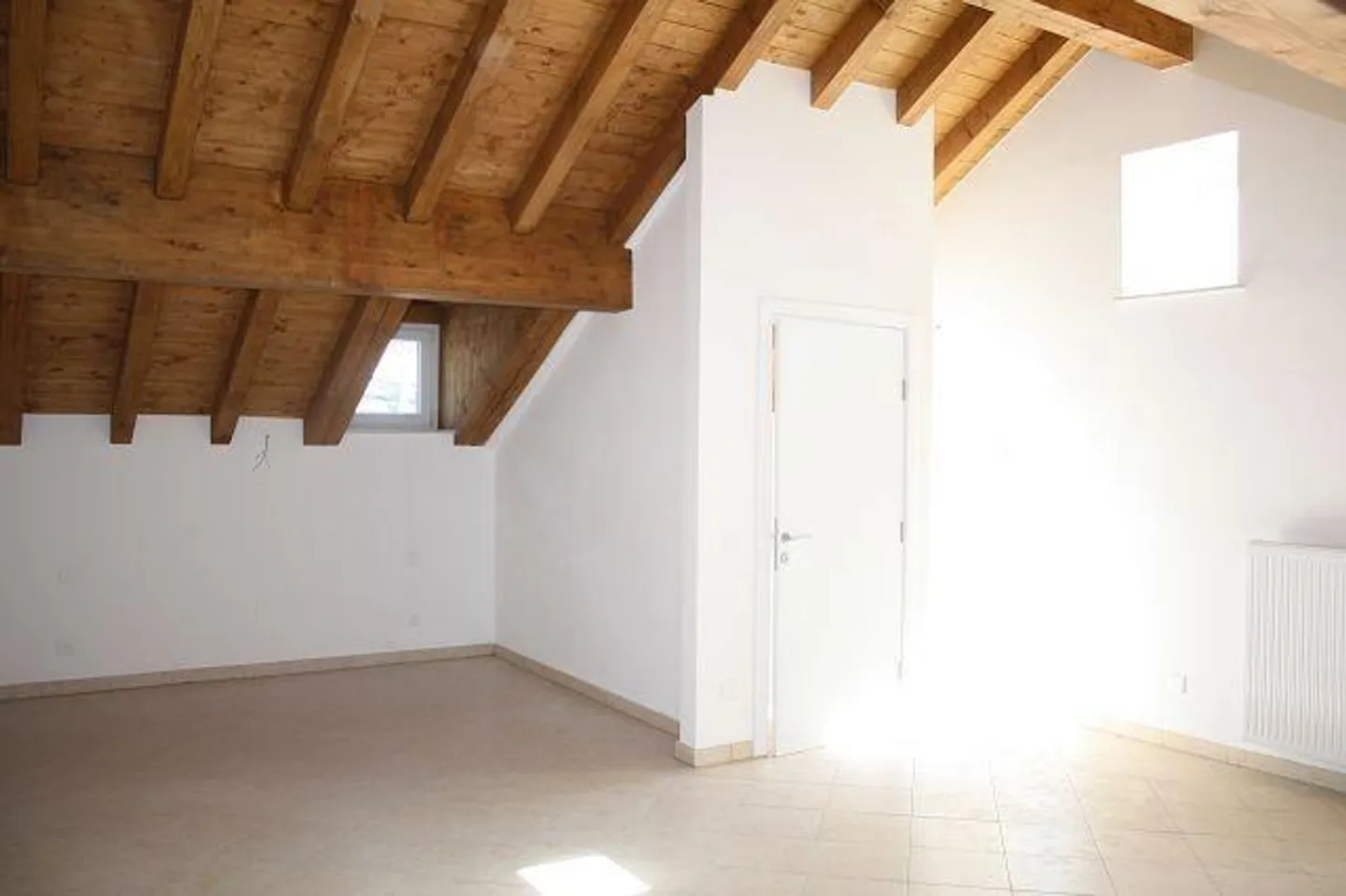 Charmantes Doppelhaus in Airolo - Foto 9 von 20