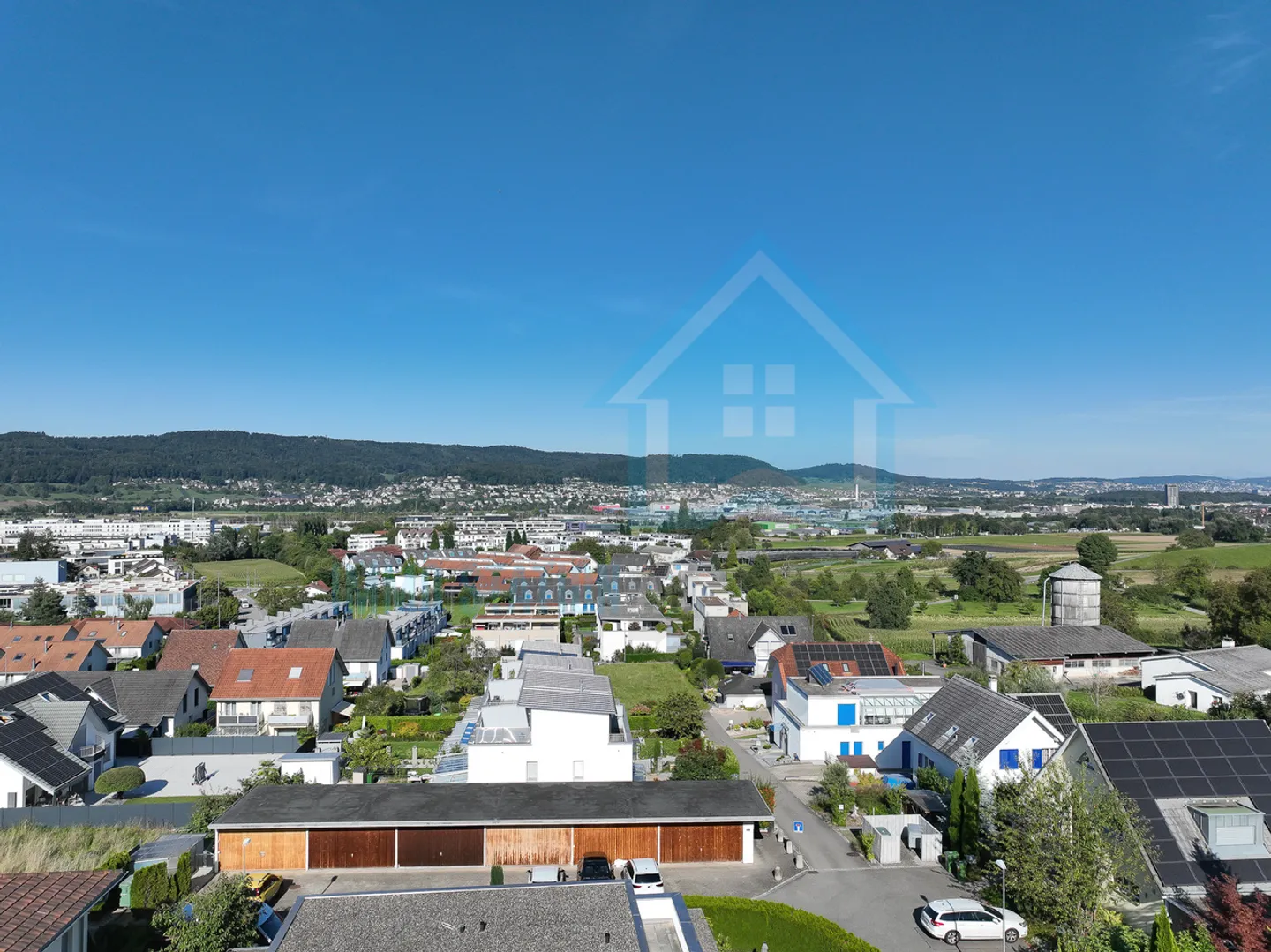 Casa unifamiliare moderna con vista panoramica in posizione tranquilla - Foto 7 di 10