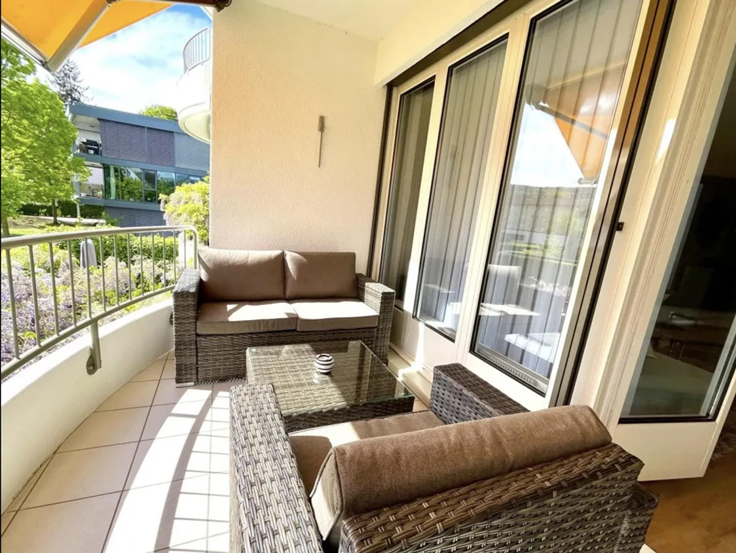 Exclusive comfortable furnished 4 ½ room apartment in Dietikon (Zurich) for rent. - Photo 11 of 15