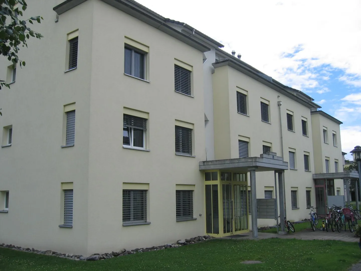 Charmante Wohnung mit Garten - Foto 2 von 12