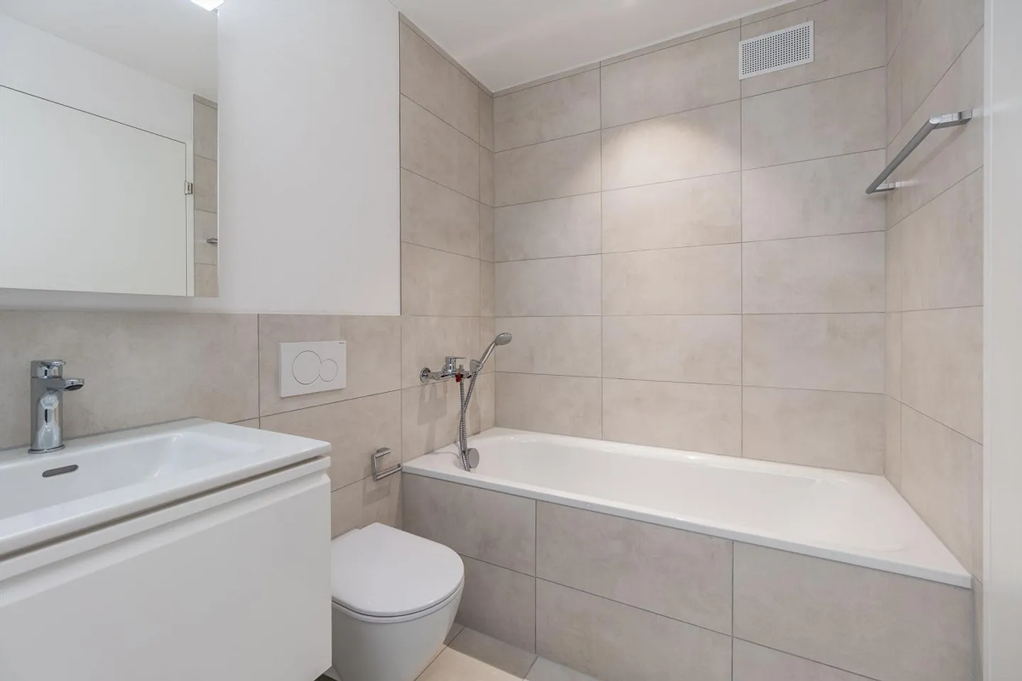 La tua nuova casa a Fischbach-Göslikon - Foto 2 di 12