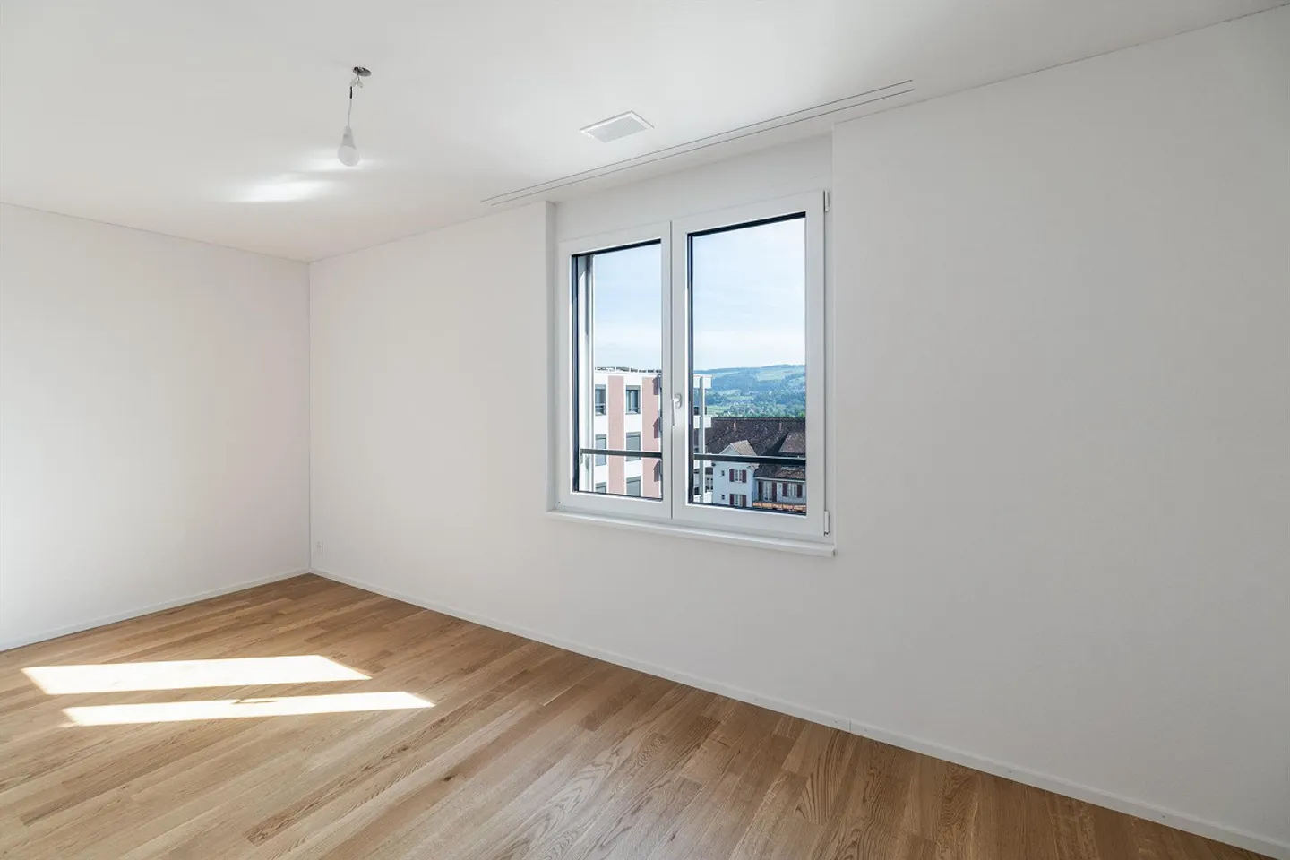 La tua nuova casa a Fischbach-Göslikon - Foto 9 di 12