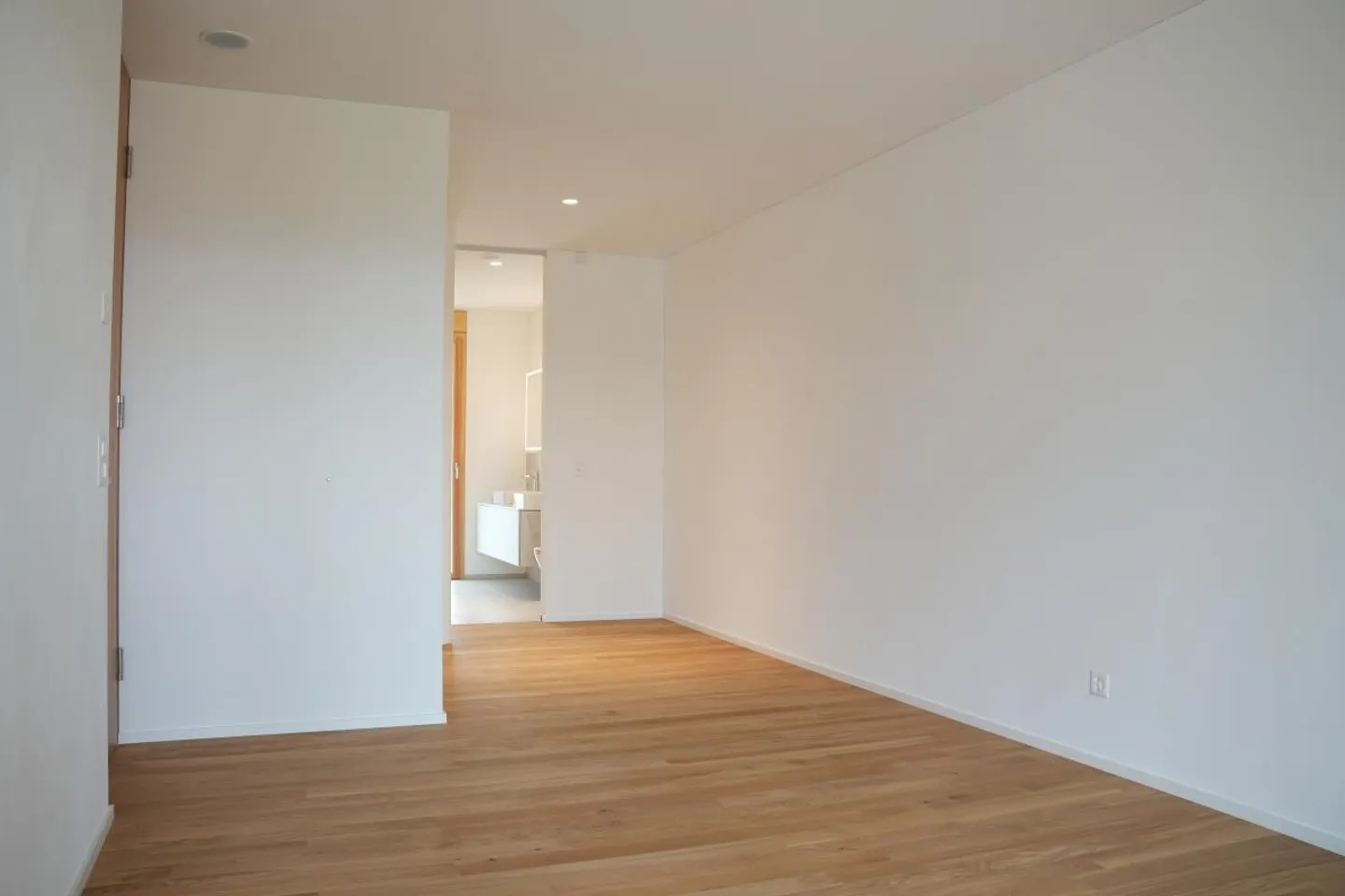 Modernes Apartment mit grosser Terrasse - Foto 11 von 22