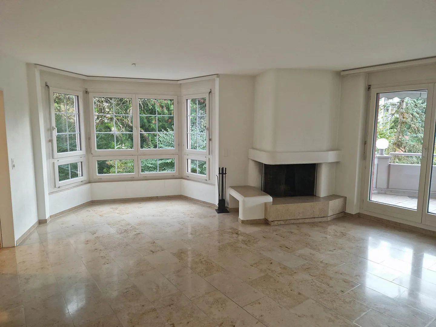 Charmante 3.5-Zimmerwohnung in ruhigem Quartier - Foto 2 von 12