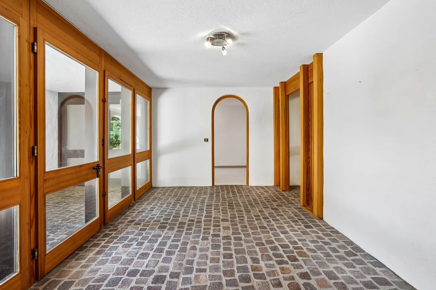 Single-family house at the edge of the forest – Spacious and characterful - Photo 2 of 19