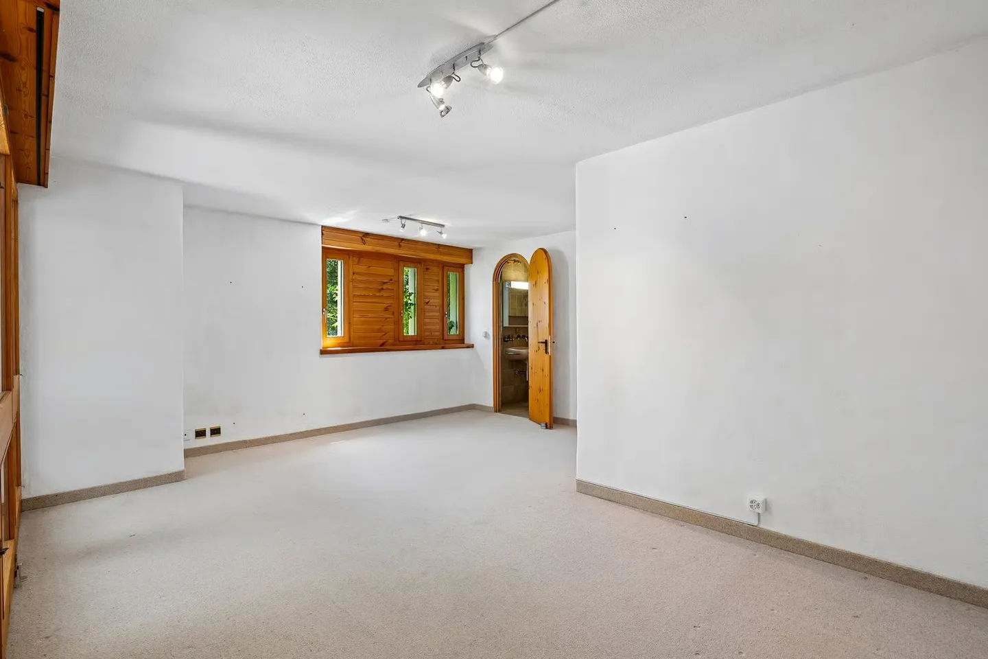 Single-family house at the edge of the forest – Spacious and characterful - Photo 4 of 19