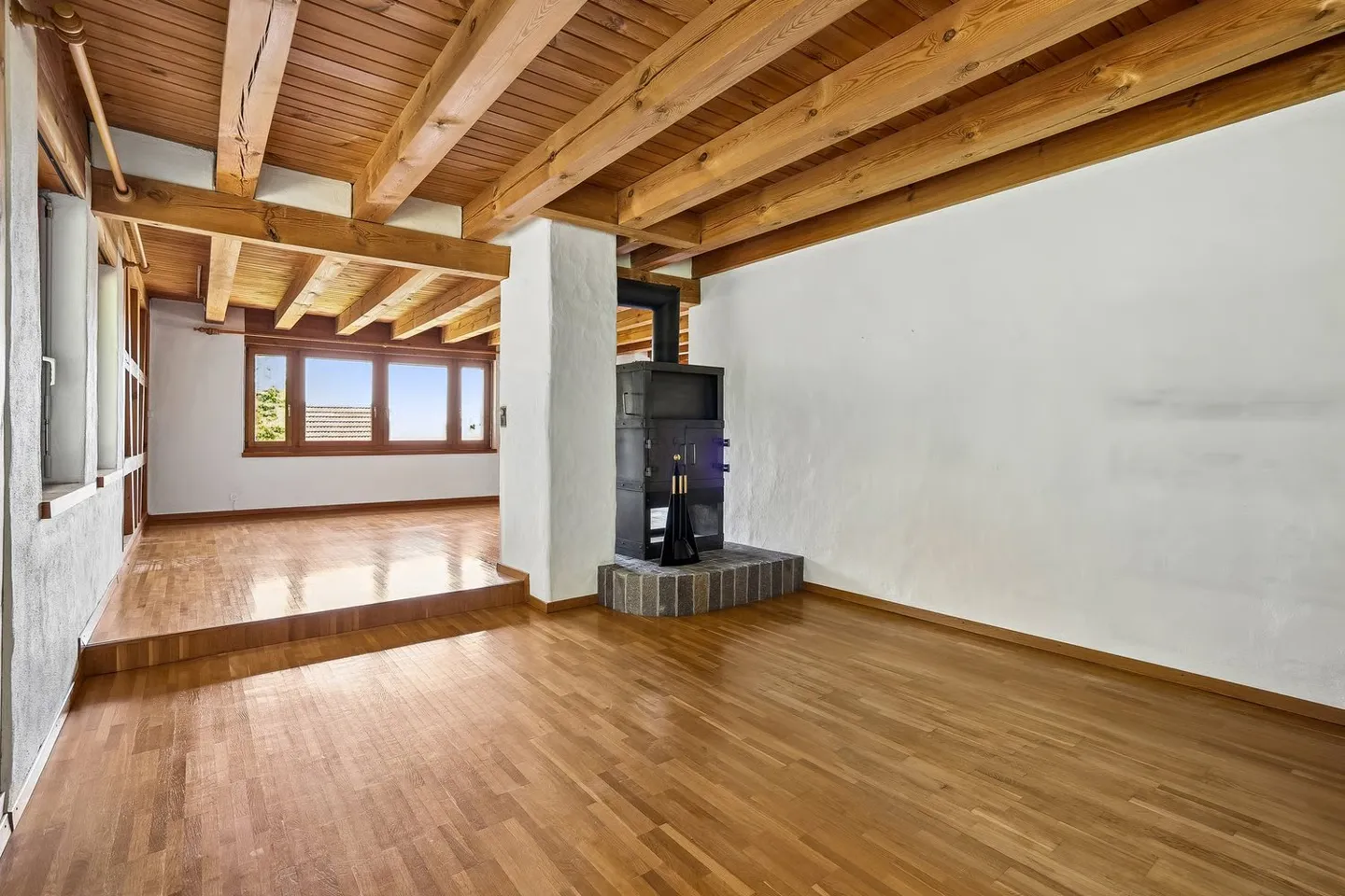 Single-family house at the edge of the forest – Spacious and characterful - Photo 8 of 19
