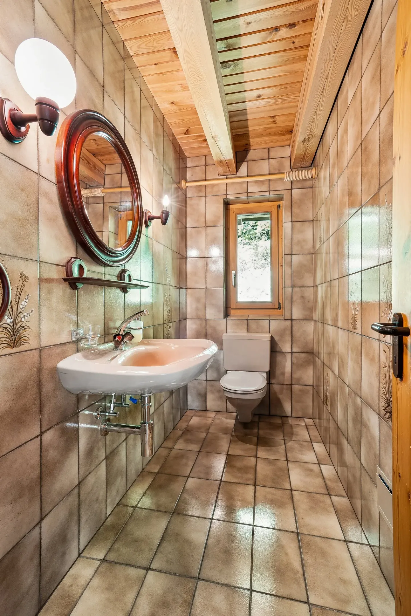 Single-family house at the edge of the forest – Spacious and characterful - Photo 9 of 19