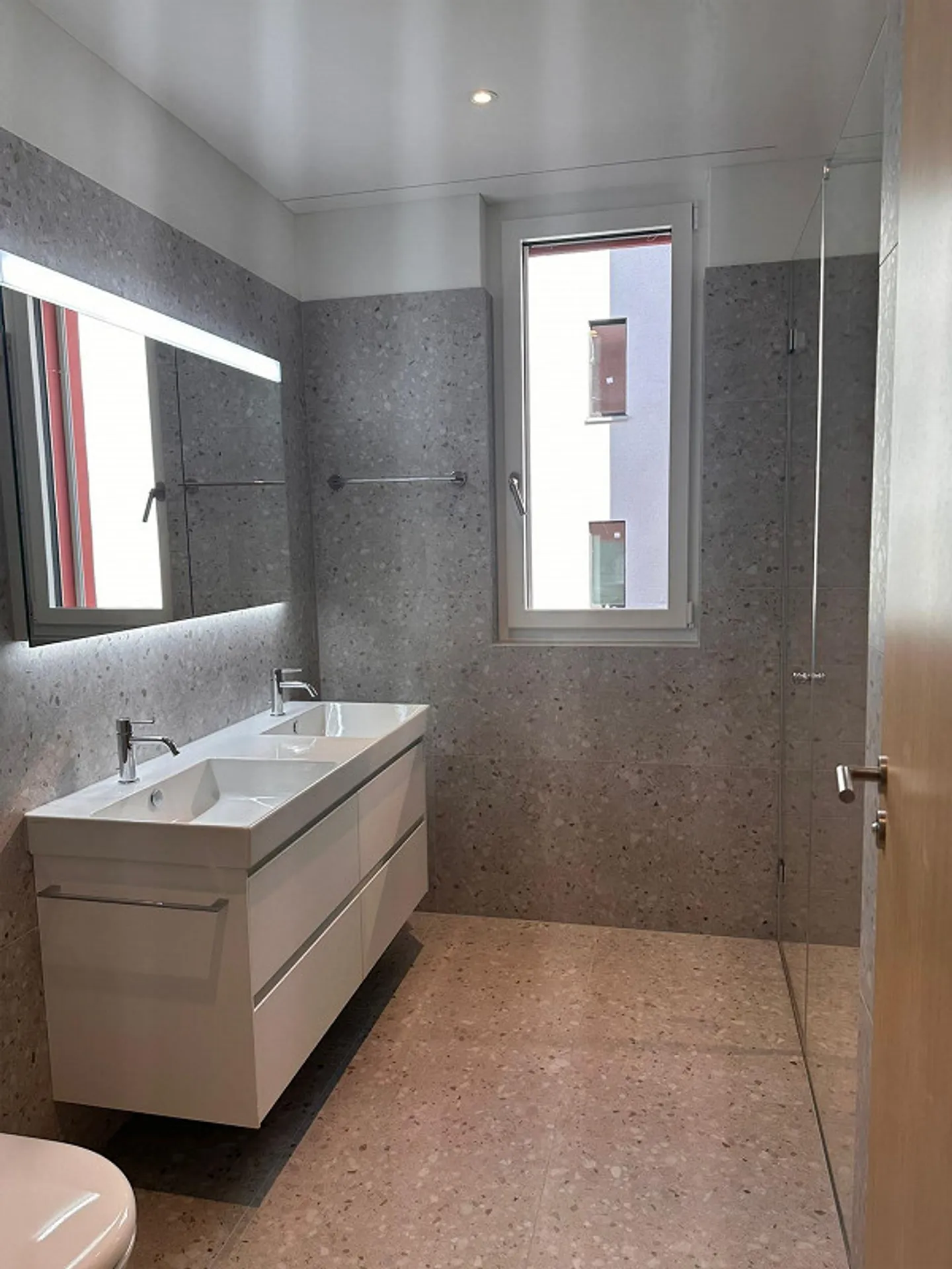 Modernes Apartment in Chur - Foto 4 von 8