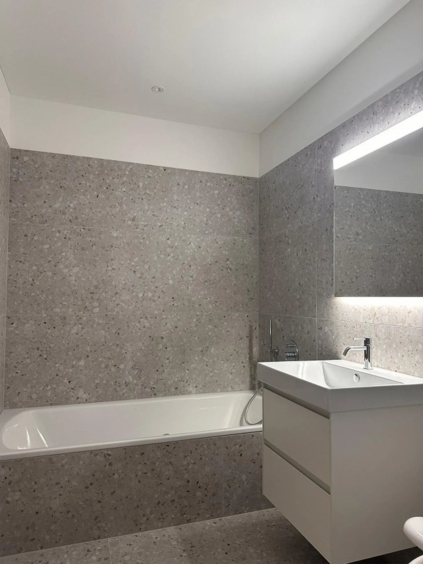 Modernes Apartment in Chur - Foto 5 von 8