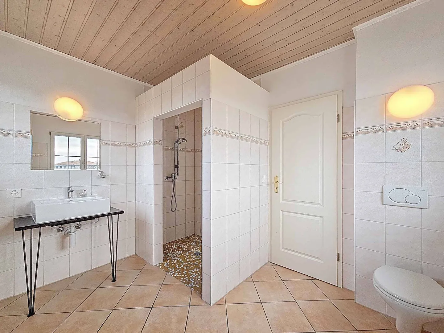 Une villa individuelle exceptionnelle dans un environnement verdoyant - Photo 10 sur 13