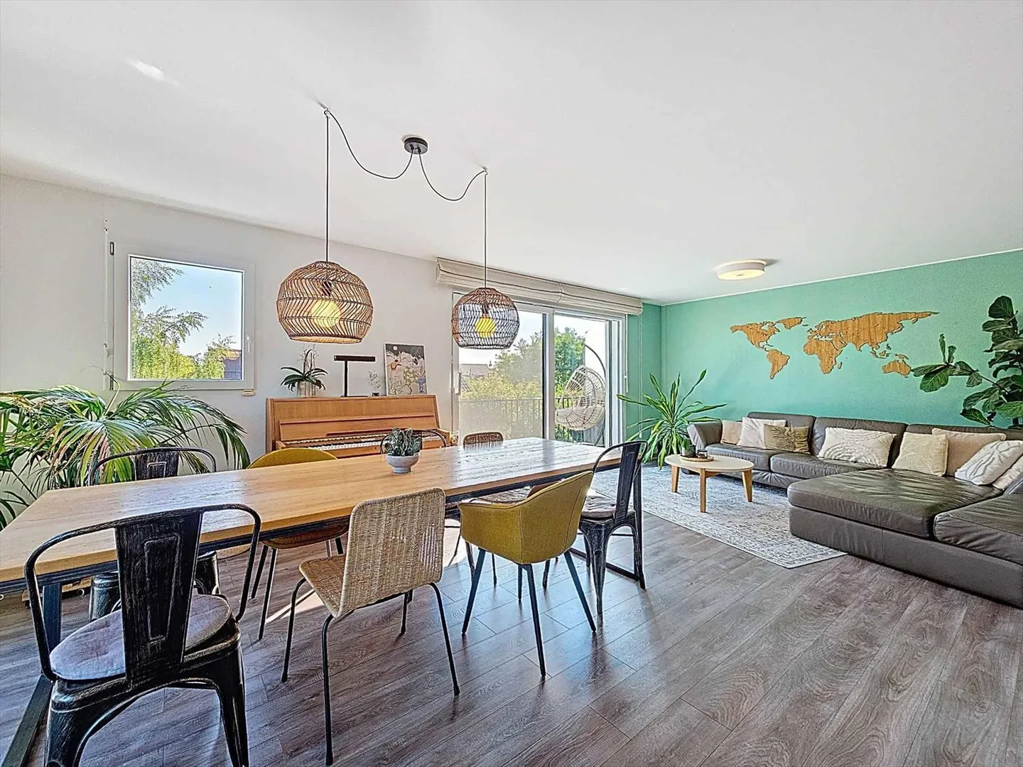 Villa a schiera contemporanea con giardino! - Foto 3 di 13