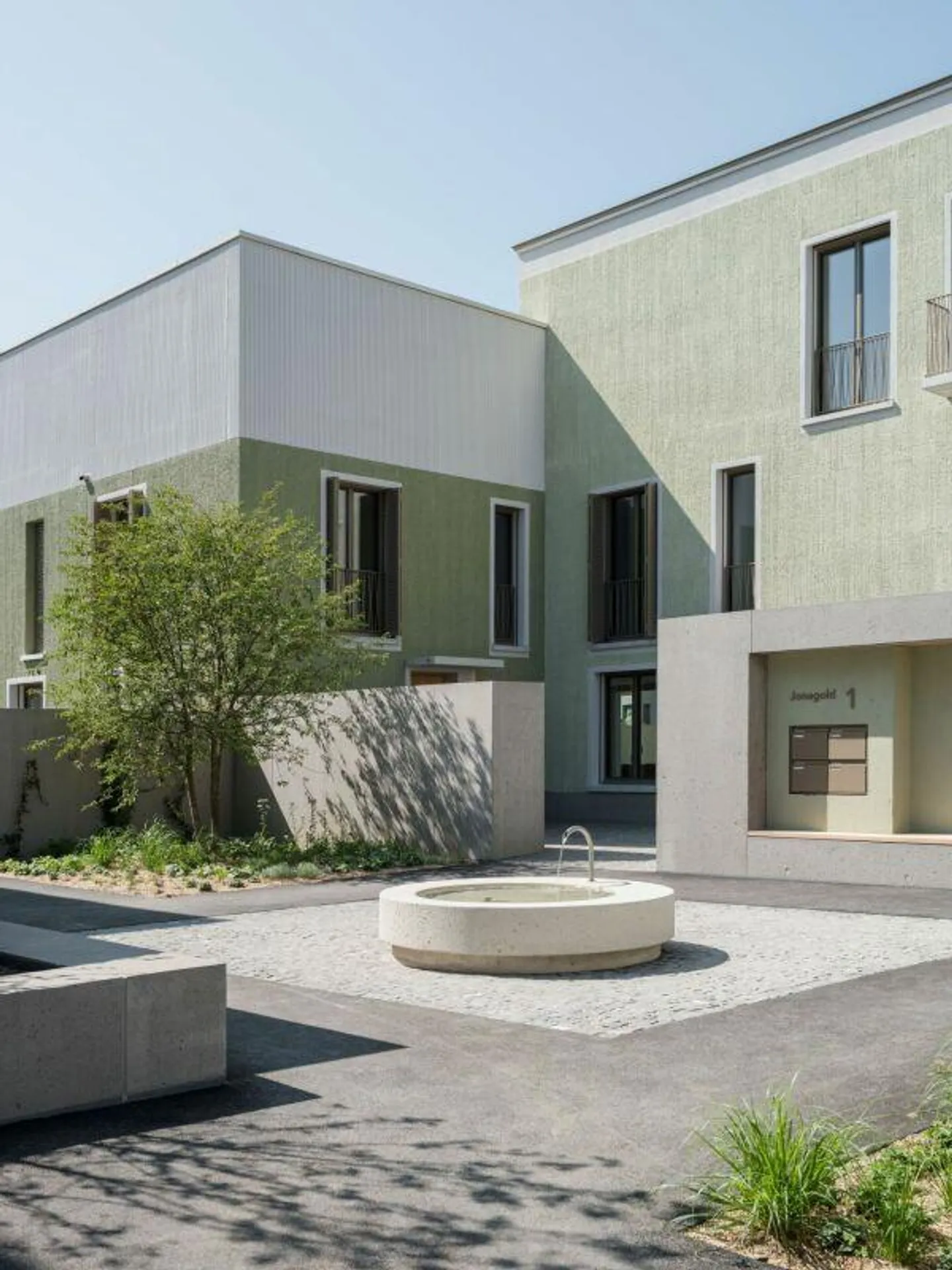 Exclusive new apartment with impressive ceiling height and generous... - Photo 2 of 10