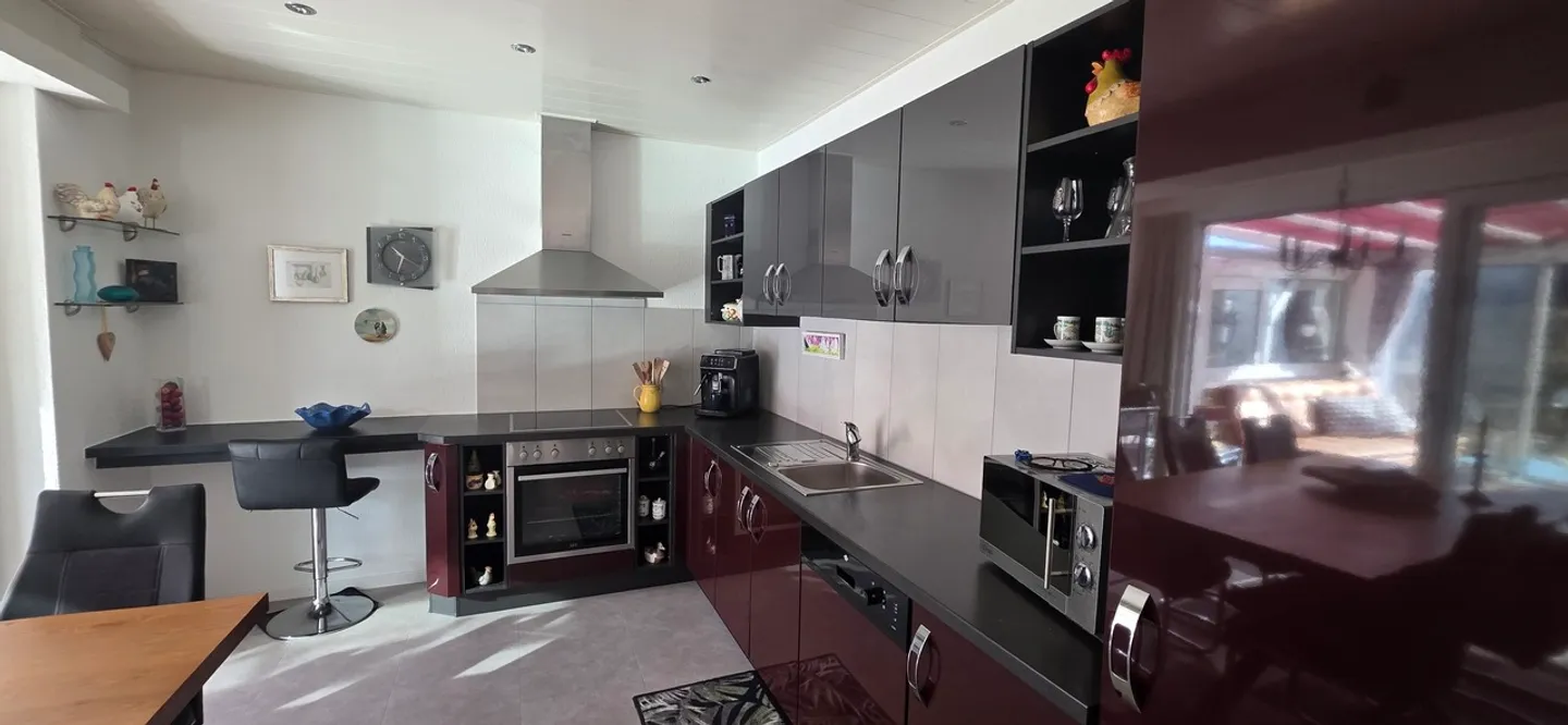 Da scoprire, bella casa di 6,5 locali mantenuta con cura - Foto 4 di 12