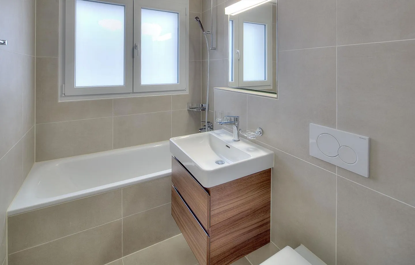Attractive apartment in a quiet location - Photo 3 of 6