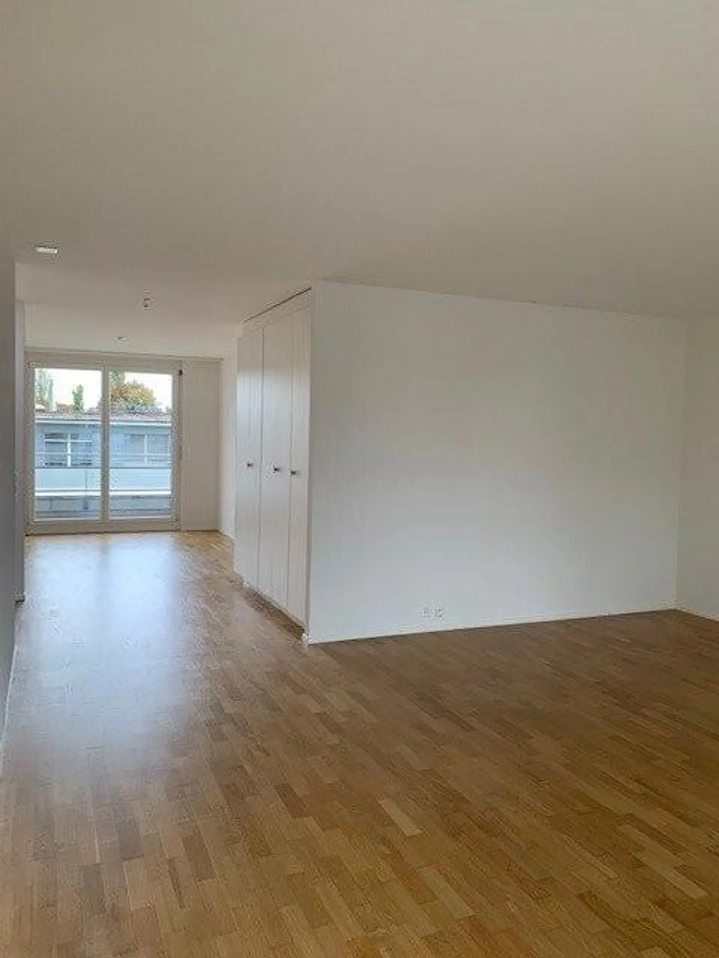 Appartement en attique avec sa propre tour de lavage - idyllique et proche de la ville - Photo 3 sur 8