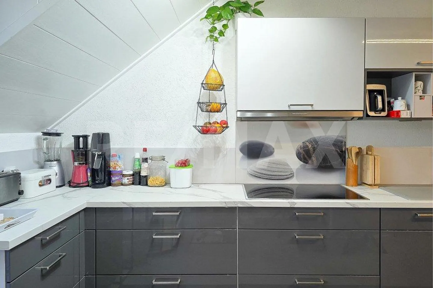 Vivere su 129 m², stanza hobby e cantina, 2 posti auto - Foto 1 di 8