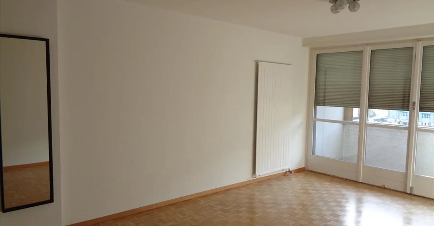 Apartment located between the city center and the railway station - Photo 3 of 13