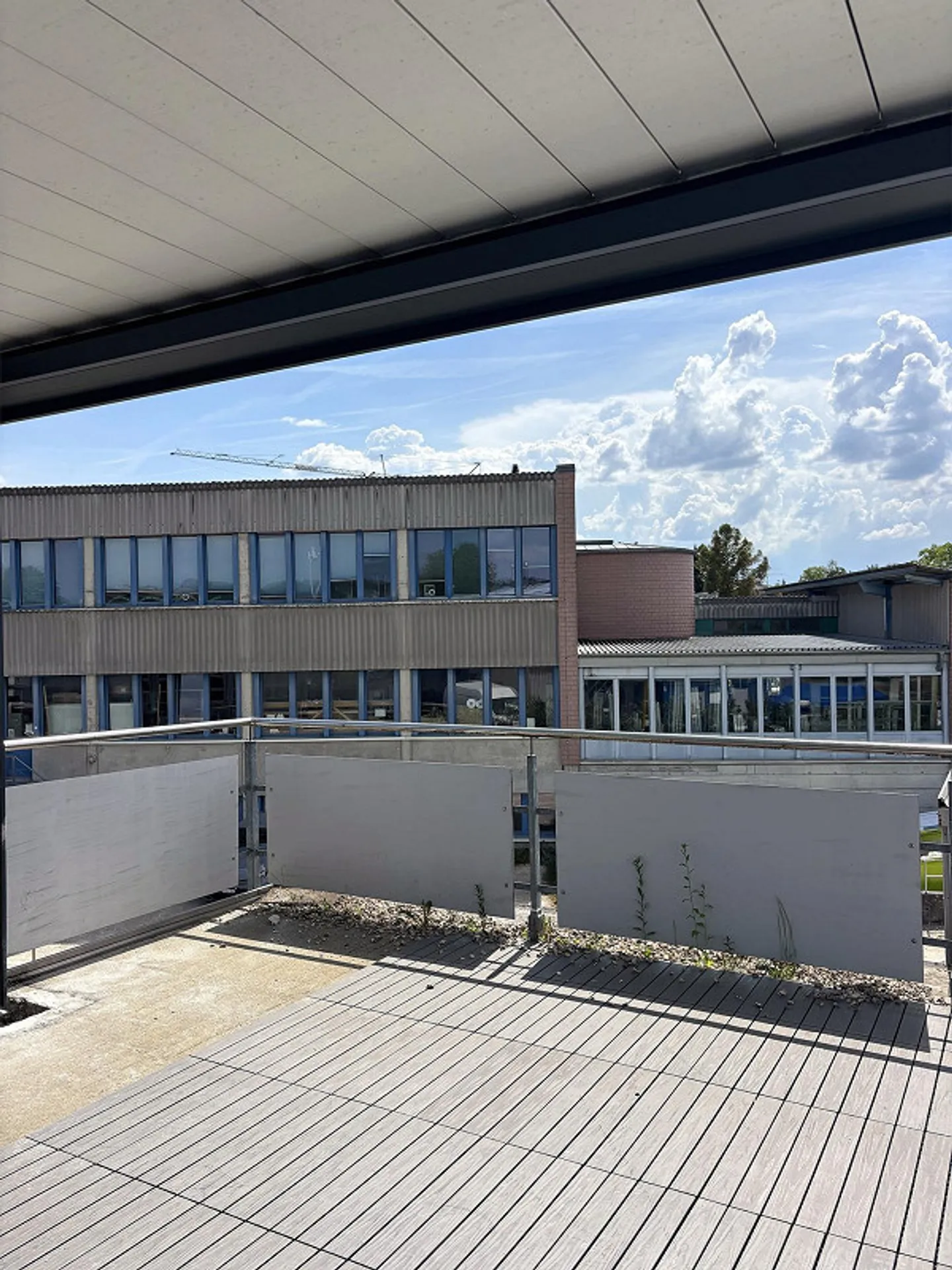 Bright 5.5-room penthouse apartment with large terrace - Photo 8 of 11