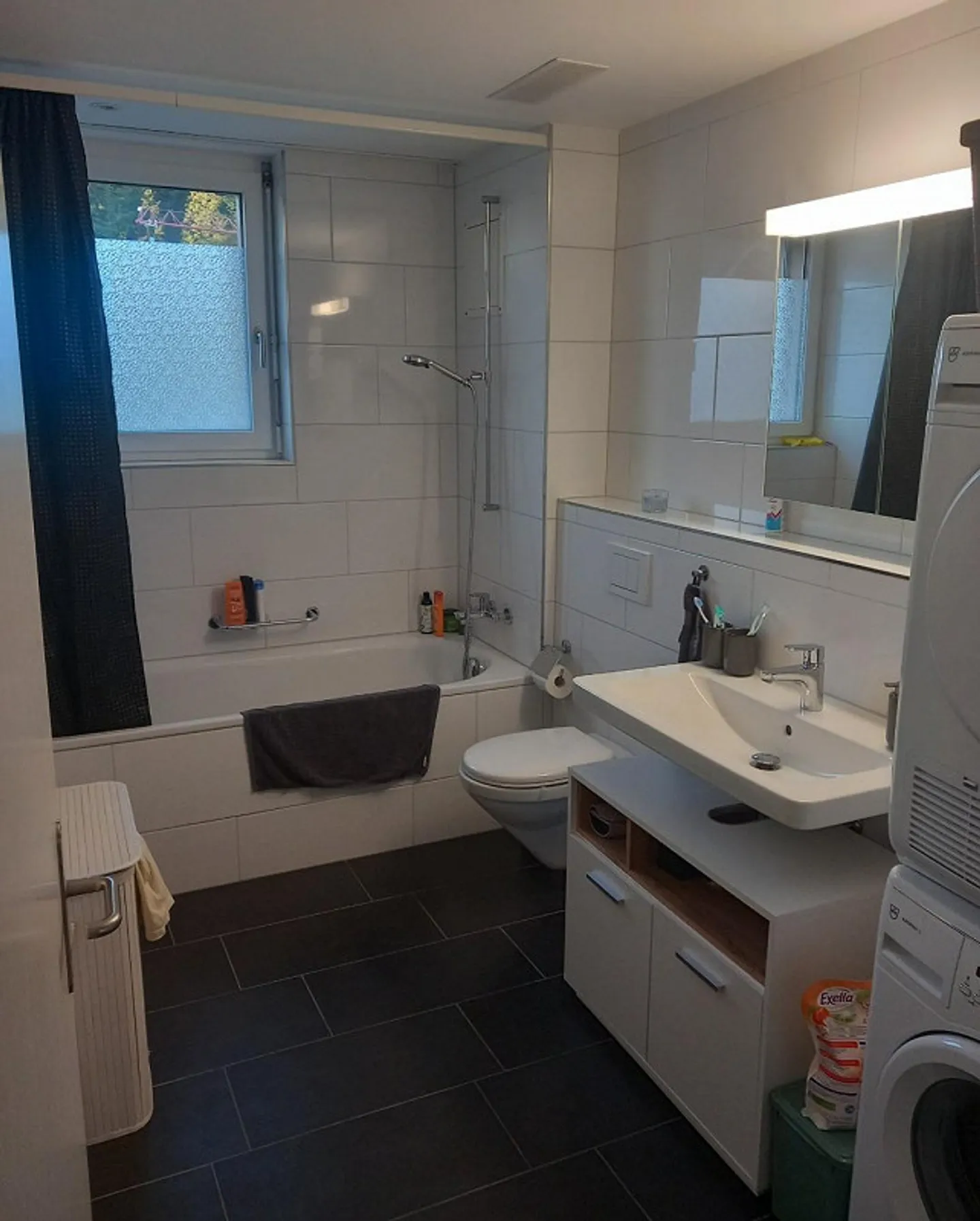 Appartement Charmant avec Terrasses - Photo 6 sur 8