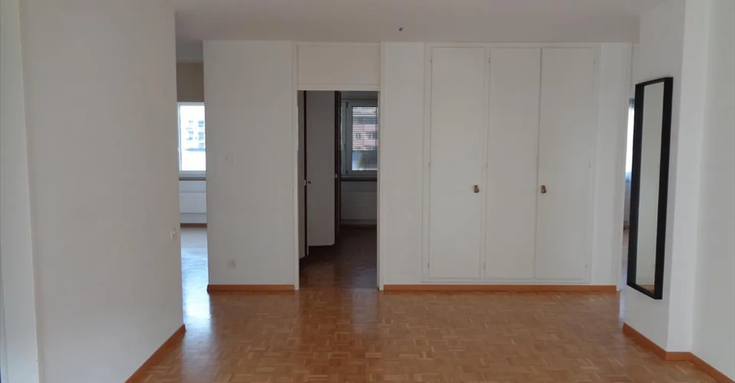 Apartment located between the city center and the railway station - Photo 9 of 13