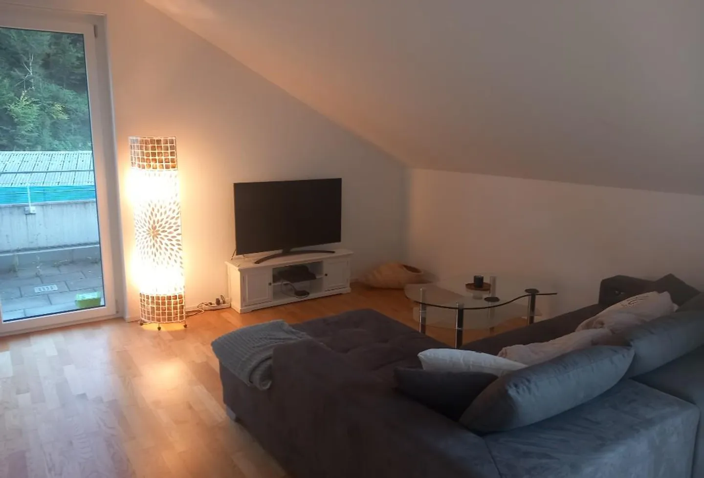 Appartement Charmant avec Terrasses - Photo 4 sur 8