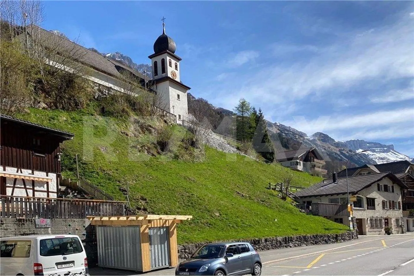 Unbuilt land 826 m² with great potential in Unterschächen UR - Photo 6 of 13