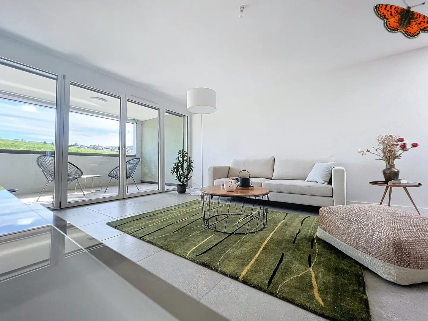 3.5 Room Apartment - Photo 3 of 13