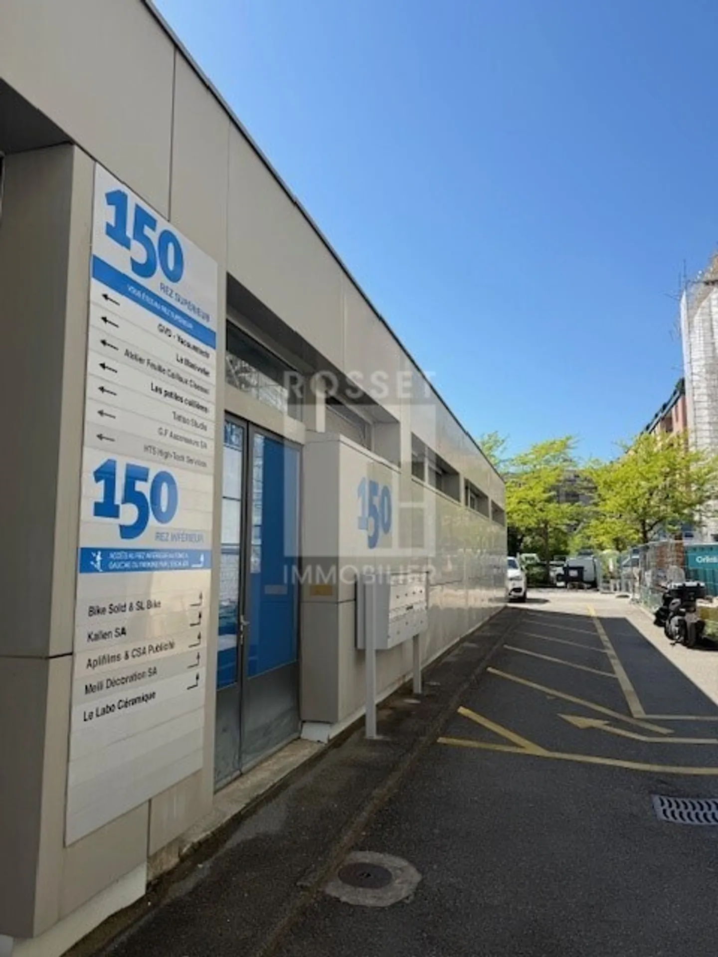 Offices of approx. 273 m² on the ground floor - Photo 1 of 4
