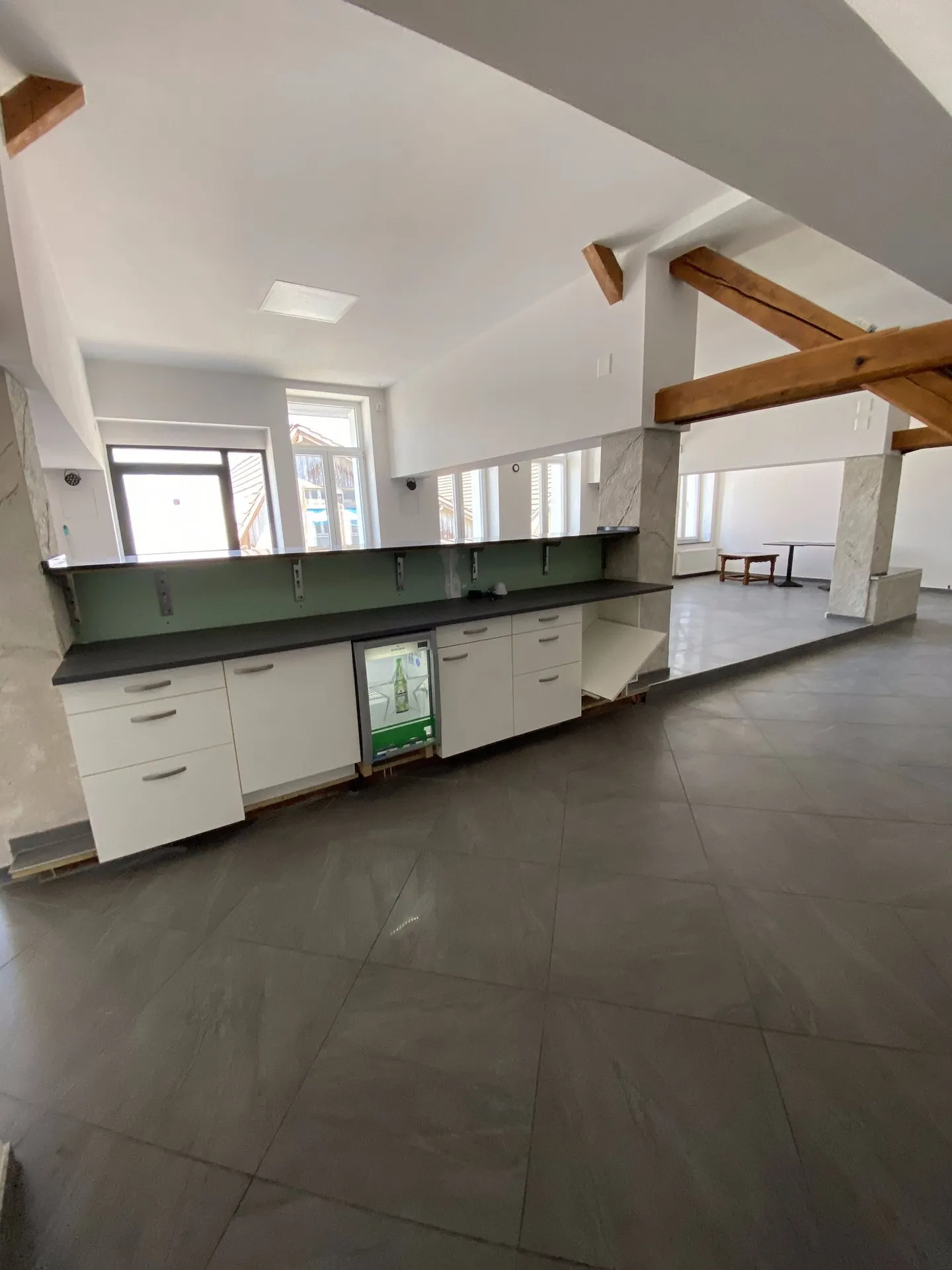 Moderne, helle und sehr grosszügige Büroräumlichkeit an zentraler Lage - Foto 5 von 12