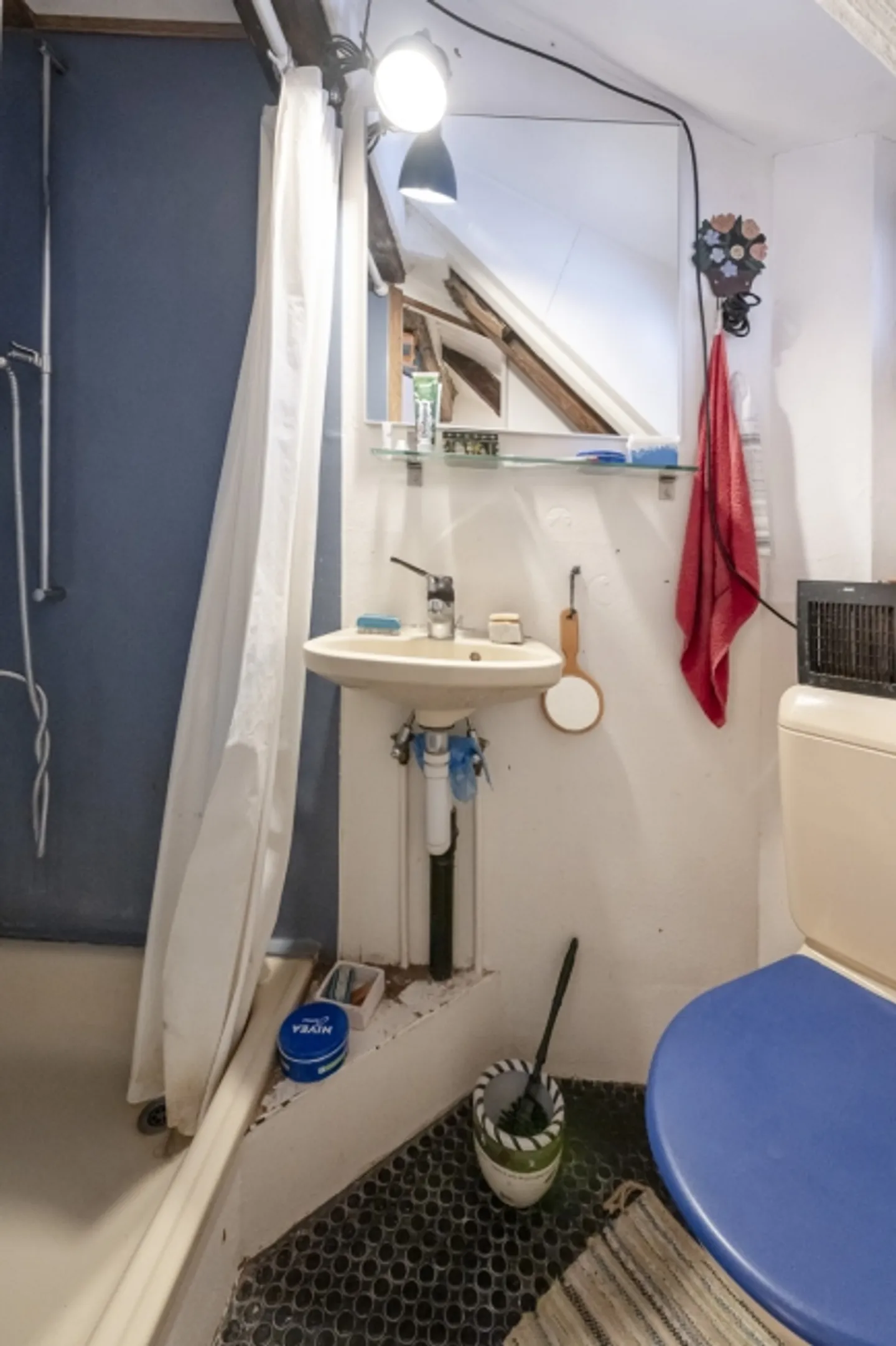 Historical 4-Room House with Separate Garden Plot - Photo 10 of 13