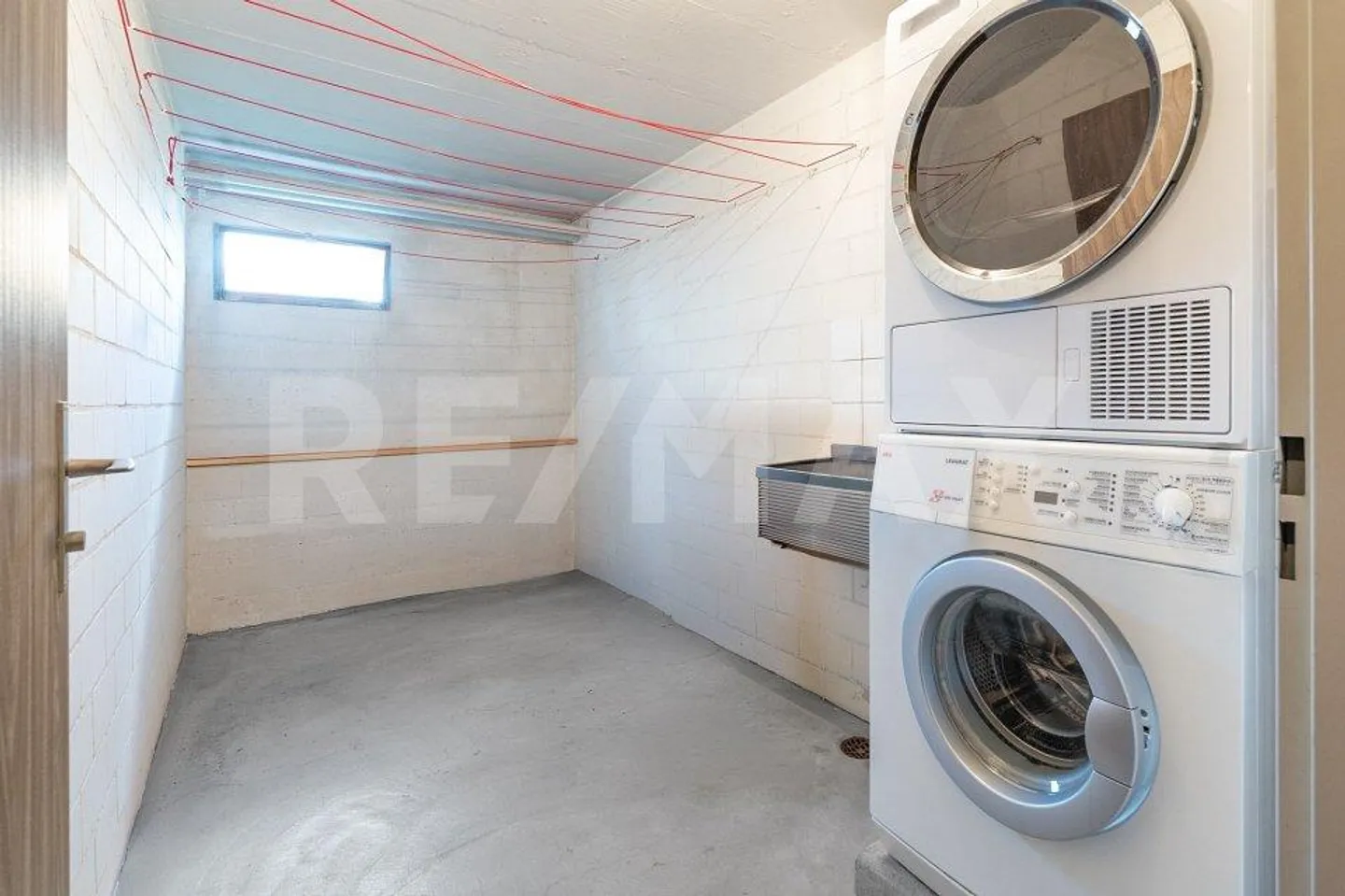 Spacious Apartment in the Heart of Lenzburg - Photo 10 of 11