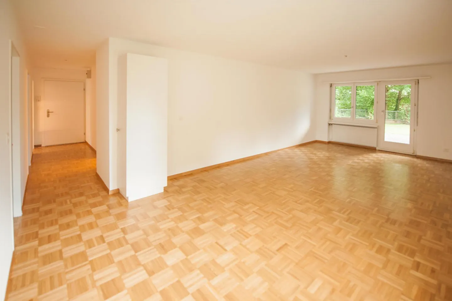 Bright apartment with a view of the countryside! - Photo 1 of 7