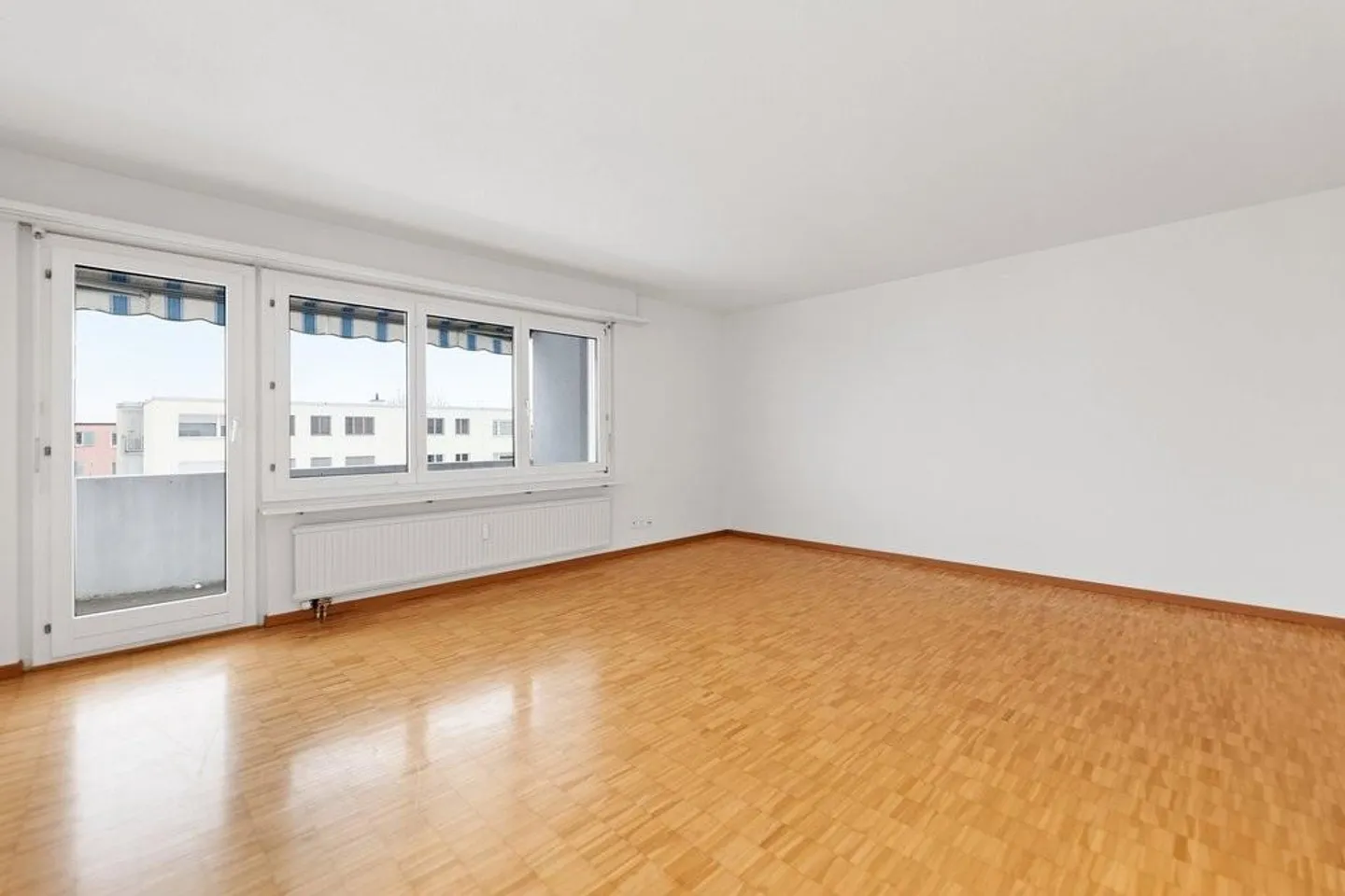 AFFITTARE SENZA DEPOSITO - Appartamento con una bella vista sul verde - Foto 3 di 7