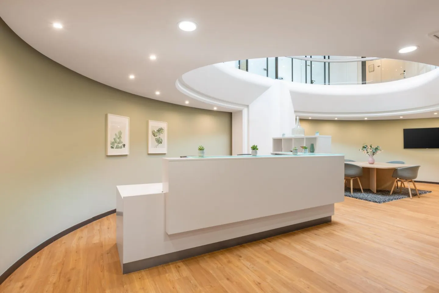 Ufficio per 5 persone nella torre Regus Balexert - Foto 3 di 8