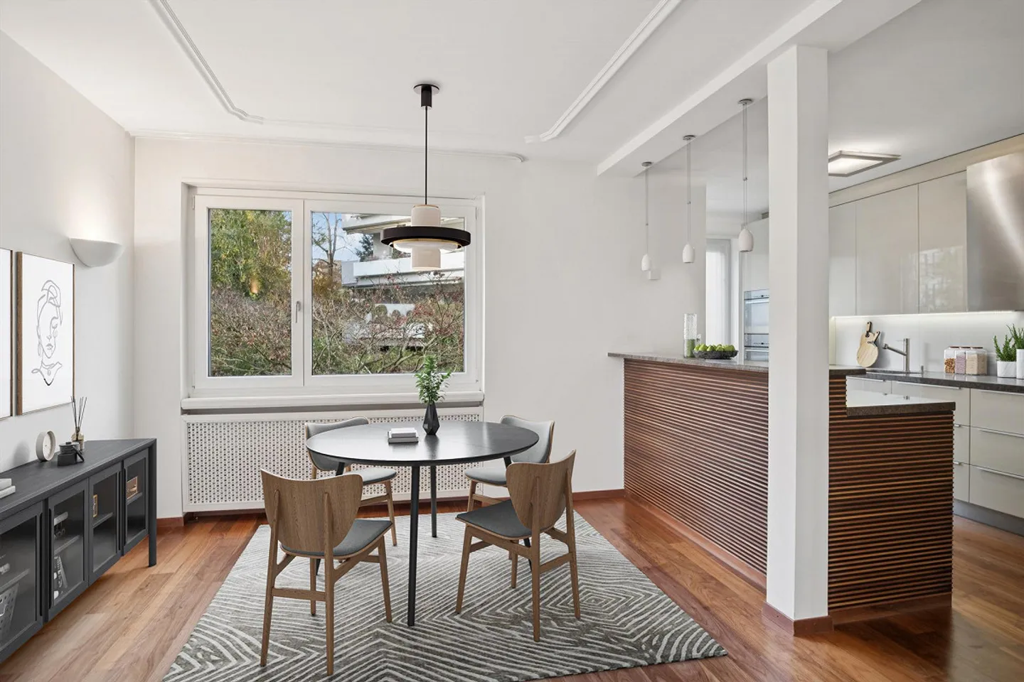 Elegante Wohnung mit grosszügigem Balkon und Weitblick - Foto 4 di 4